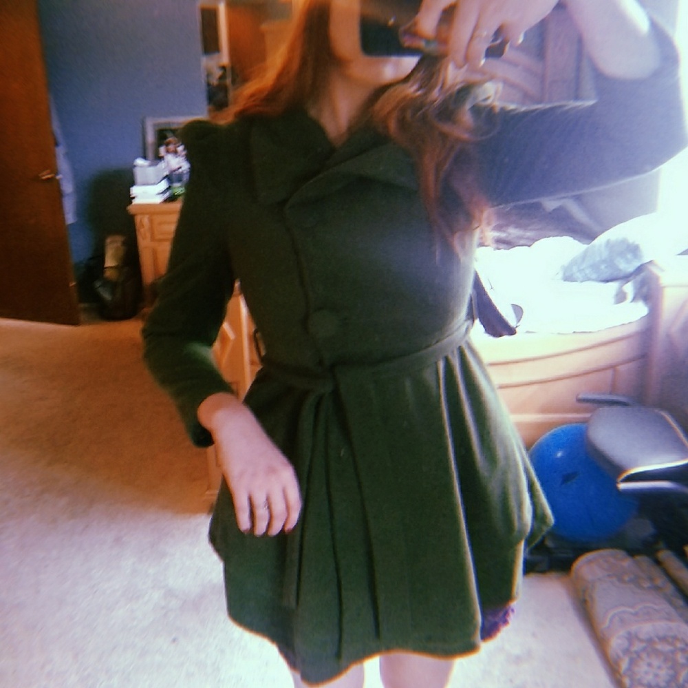 Olive button up coat-dress Vintage style